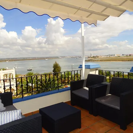 Apartment Beautiful Penthouse With Ocean And Marina Views *